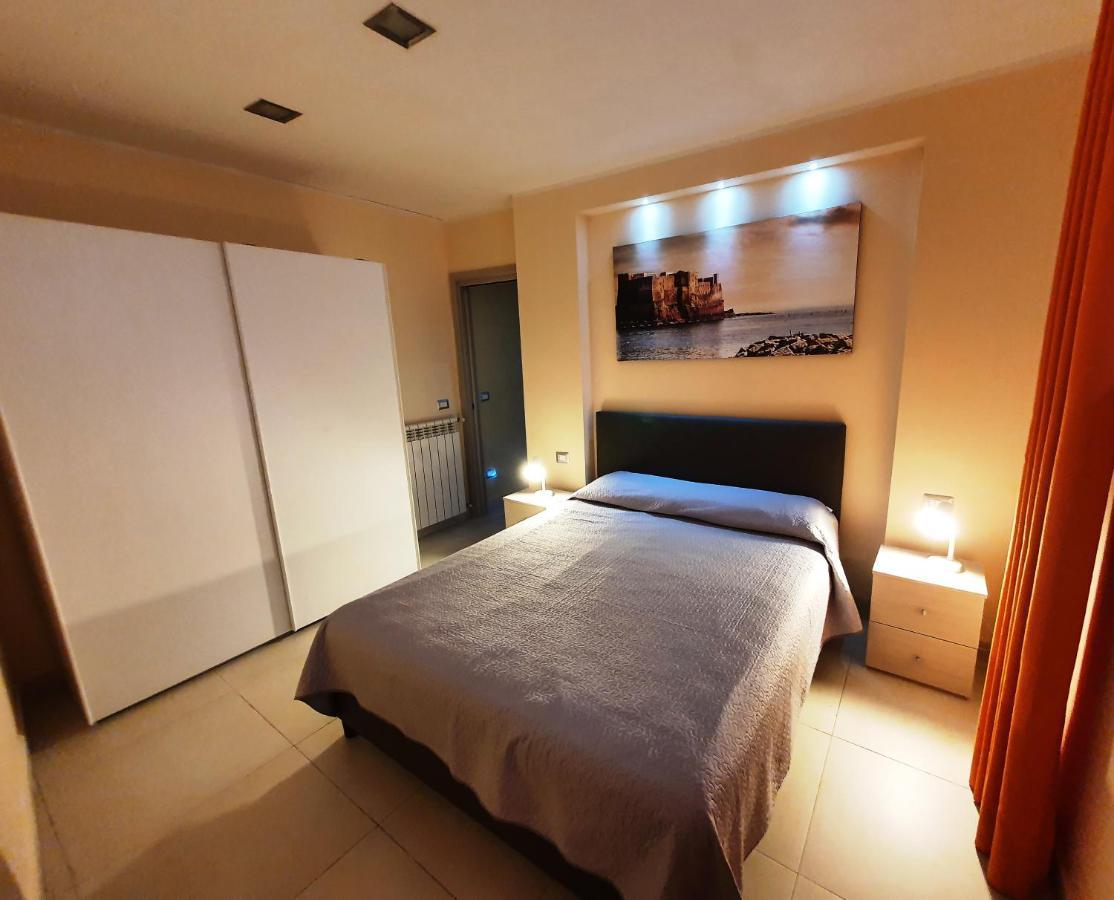 La Casina Rossa Villa เนเปิลส์ ภายนอก รูปภาพ
